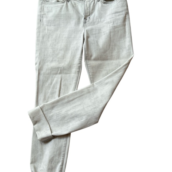 J Brand Indigo Light White was Jeans Size 31 - Picture 2 of 6